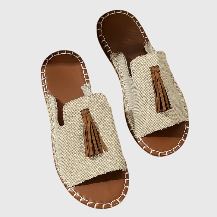 Paula | Sandalias Bohemias con Pompones