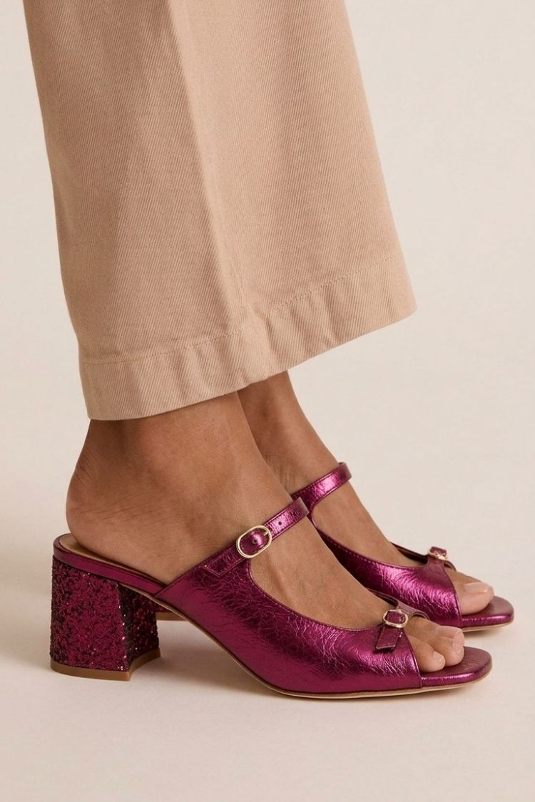 Mitzi | Sandalias Tipo Mule con Tacón Ancho