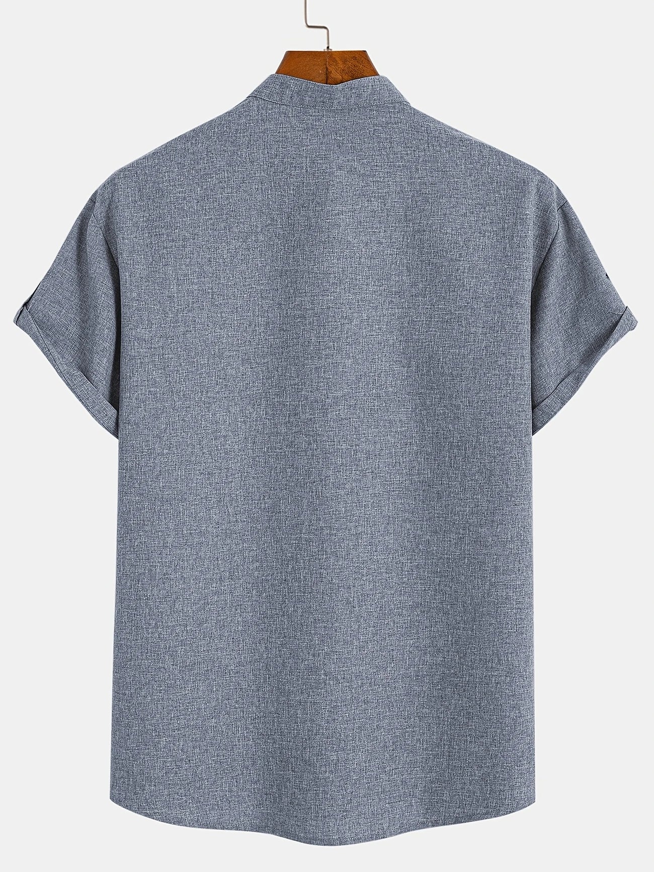 Camisa elegante de manga corta y cuello alto
