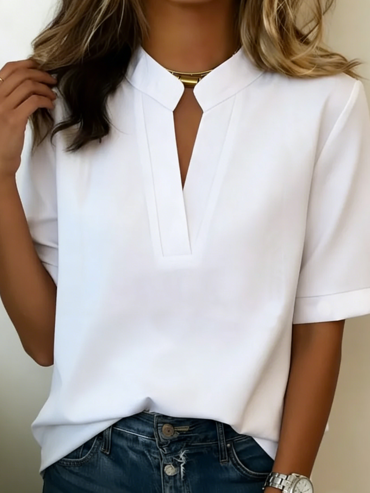 Blusa elegante con cuello refinado