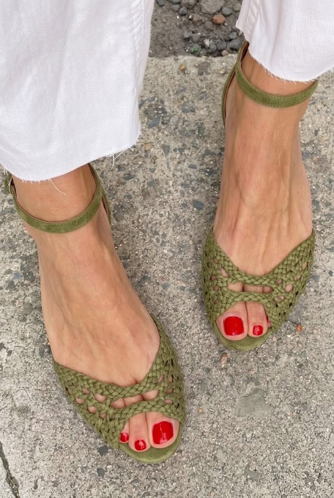 Evangelina | Sandalias Tejidas con Correa al Tobillo