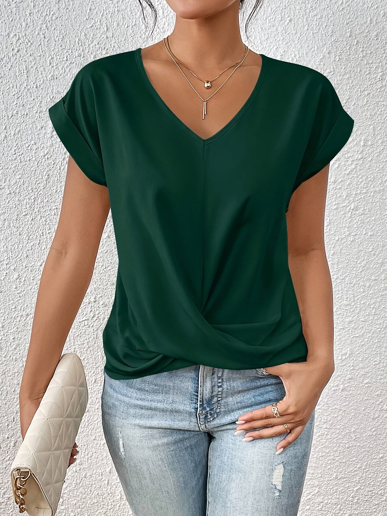 Camiseta informal con cuello en V suave