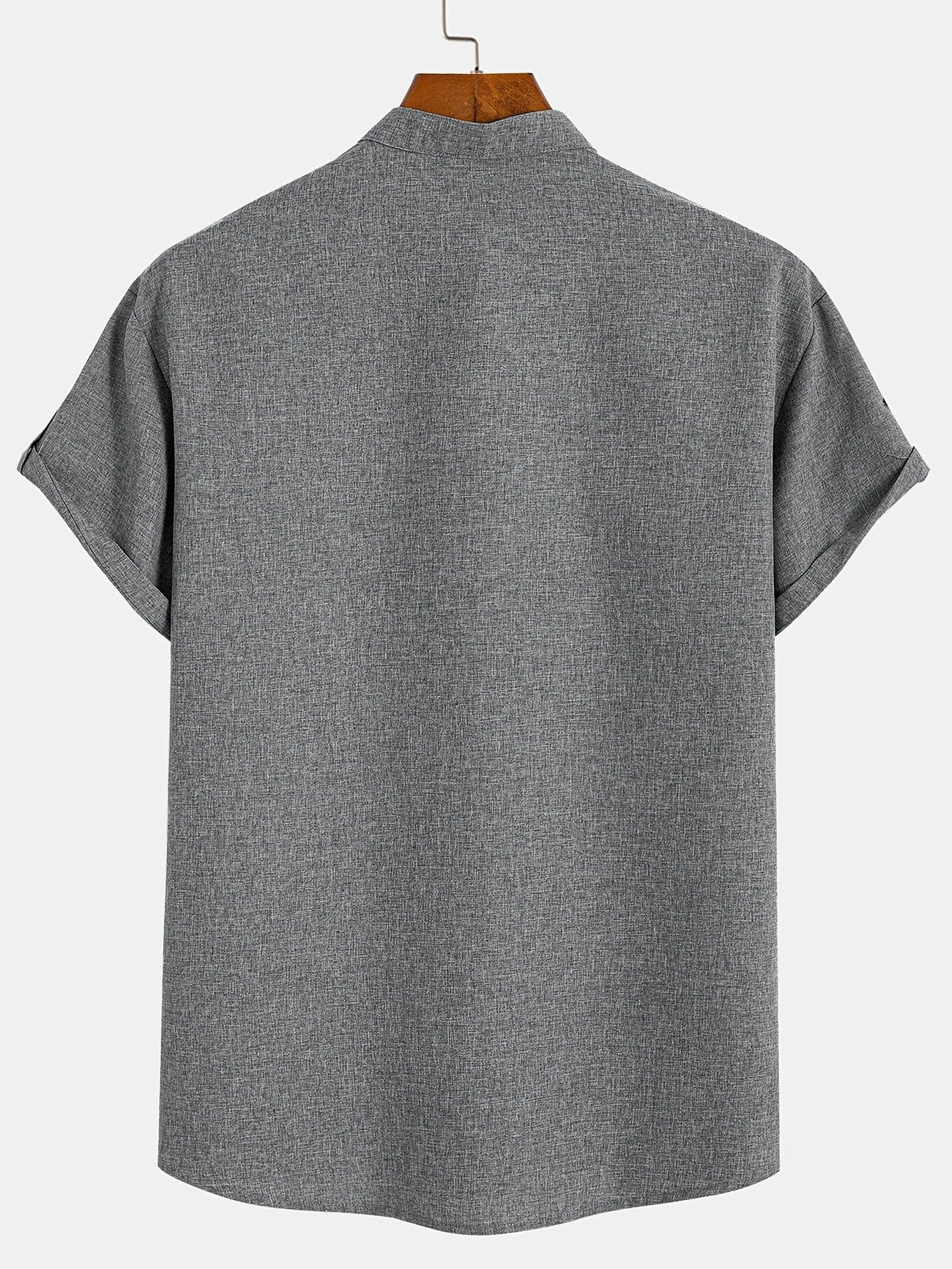 Camisa elegante de manga corta y cuello alto