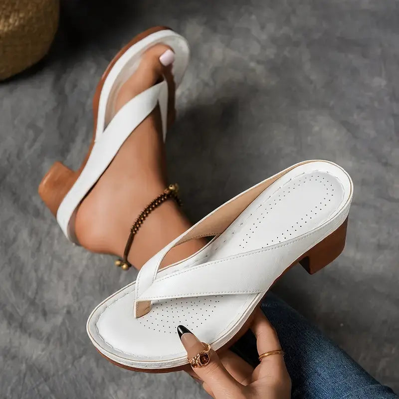 María | Sandalias Elegantes y Cómodas