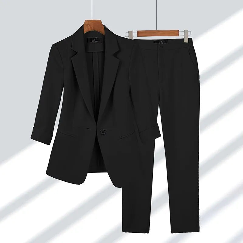Conjunto de chaqueta y pantalón de lujo