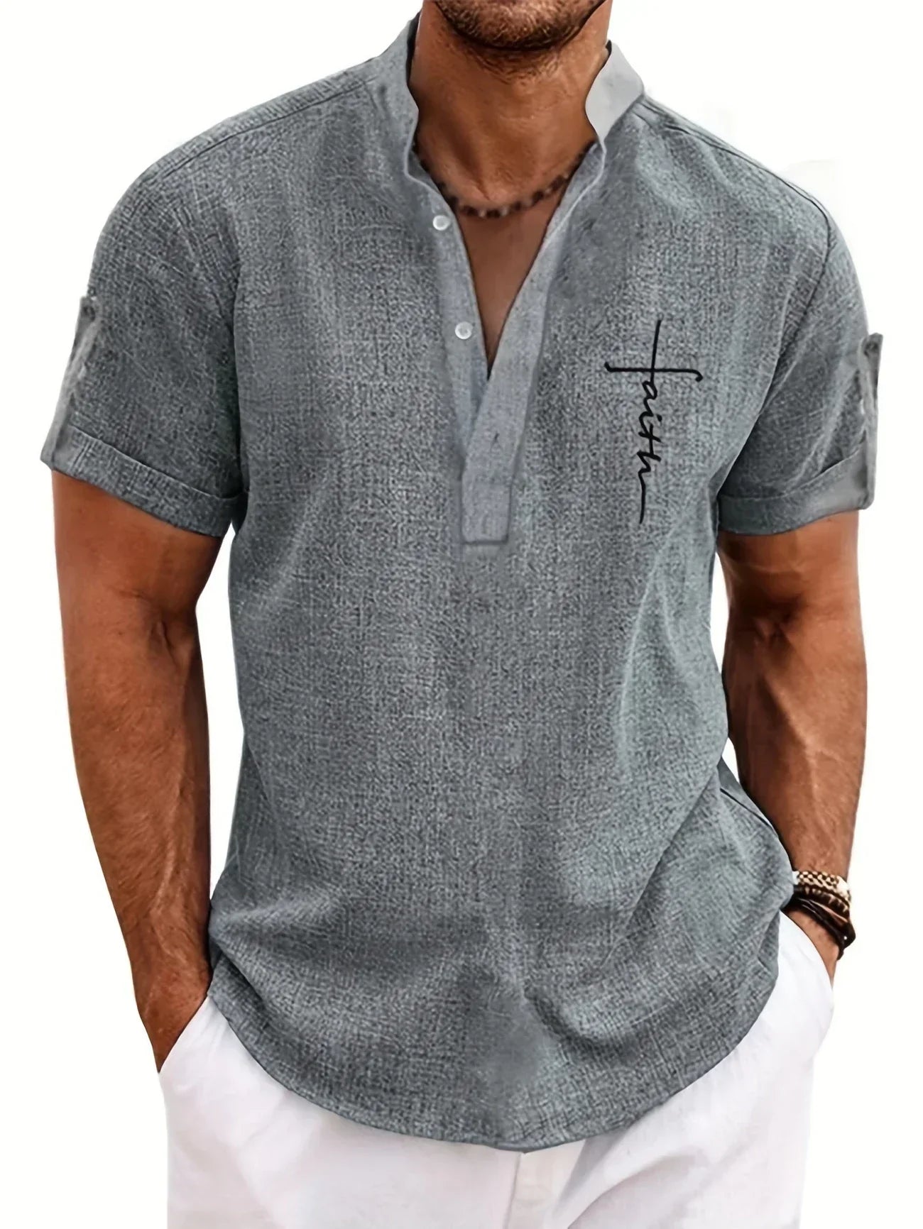 Camisa elegante de manga corta y cuello alto