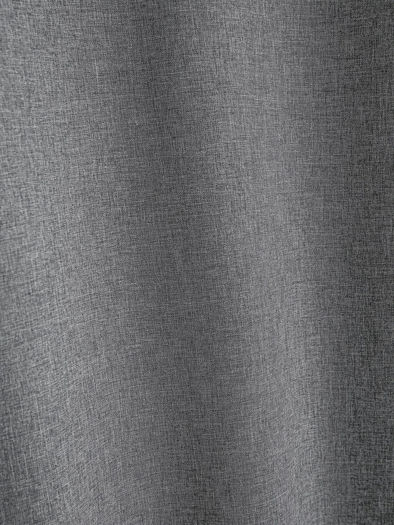 Camisa elegante de manga corta y cuello alto