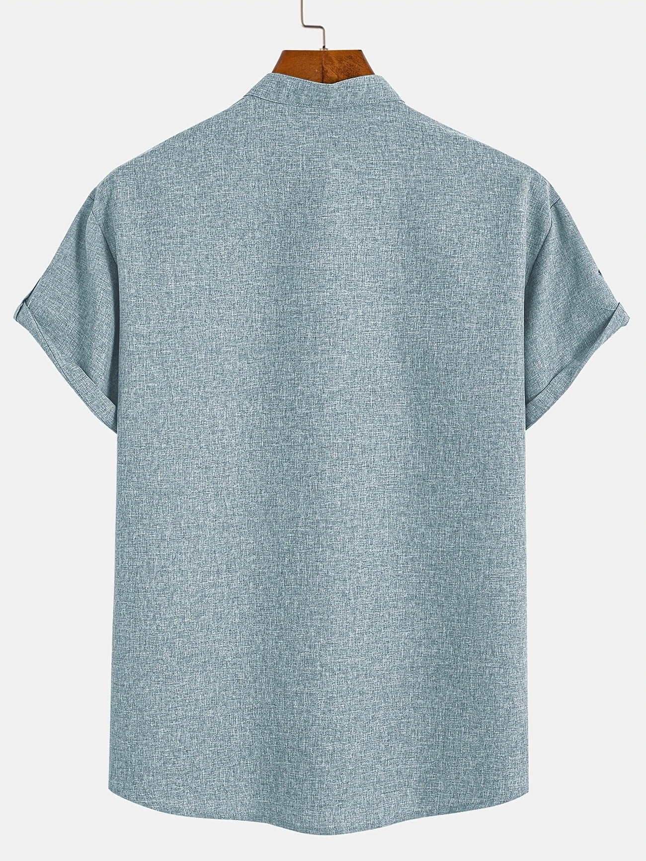 Camisa elegante de manga corta y cuello alto