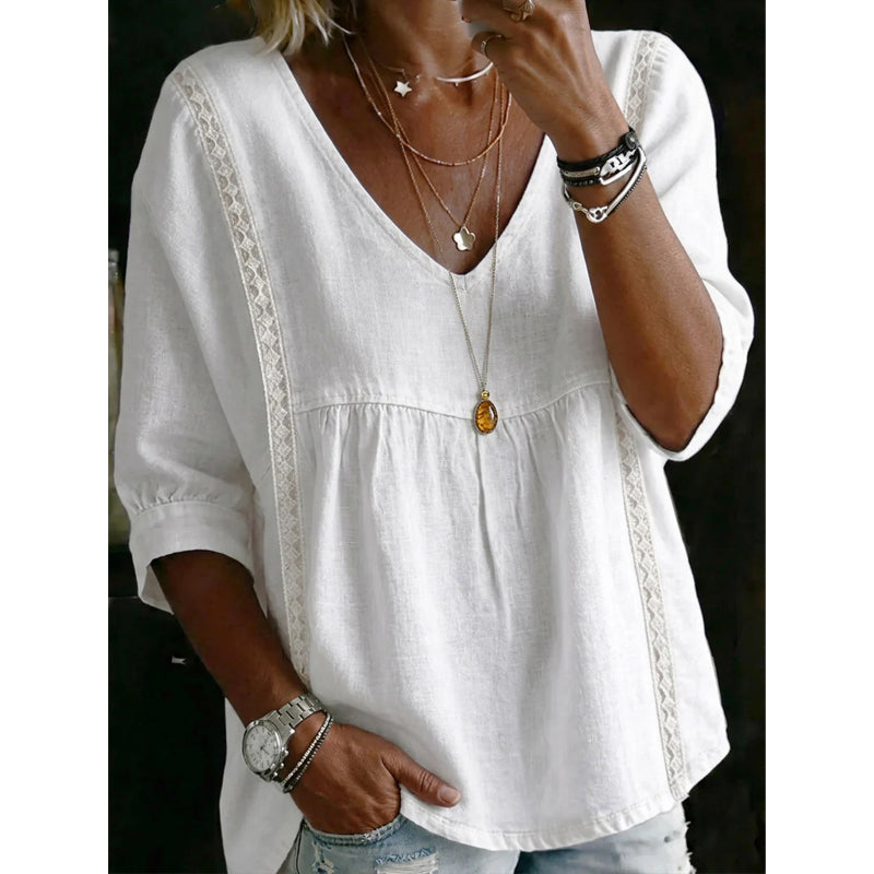 Sierra | Blusa Informal con Cuello en V y Encaje