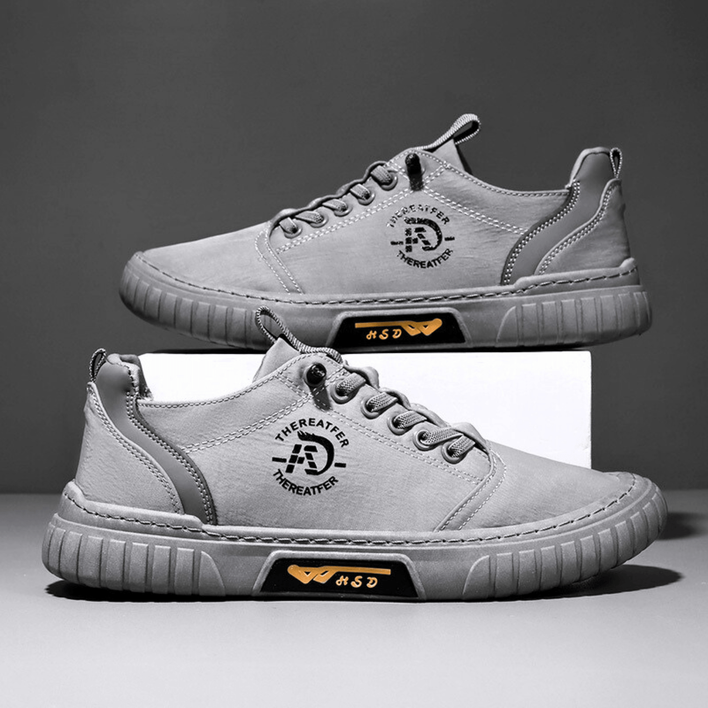 Clara Serra | Zapatillas urbanas informales